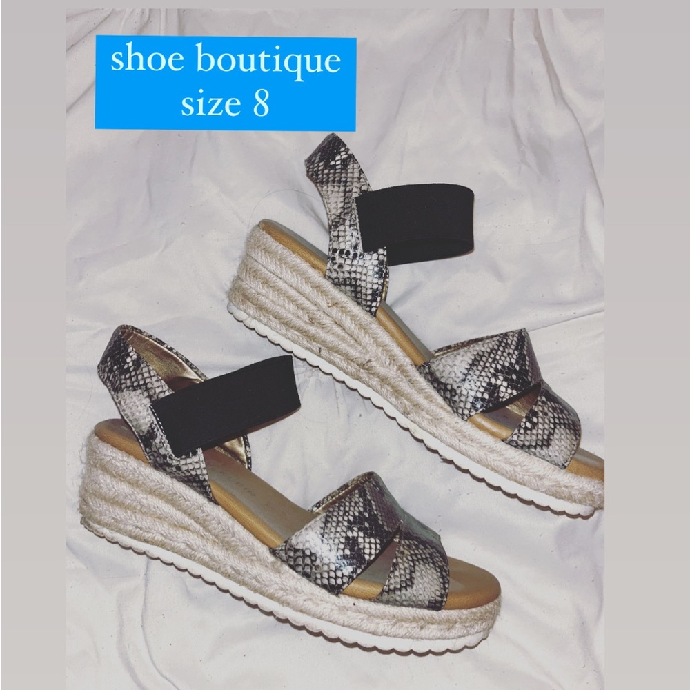 Wedge sandals